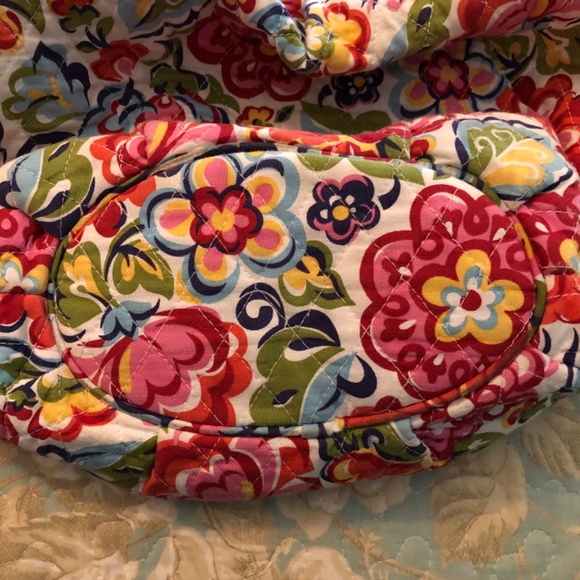 Handbag - Picture 7 of 10